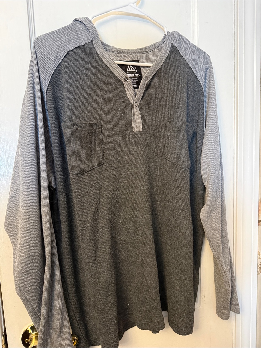 🩶 Men's Long-Sleeve Two-Tone Henley Shirt - Gray Sz XL NEW